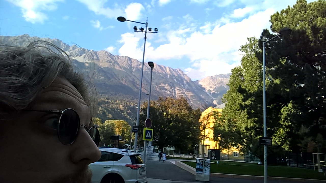 WP_20181015_17_01_23_Pro